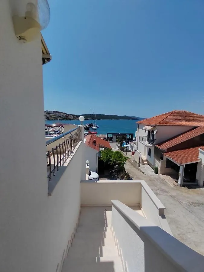 טרוגיר Apartment Ciovo Radic