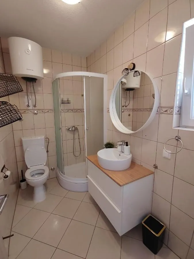 טרוגיר Apartment Ciovo Radic 0*,